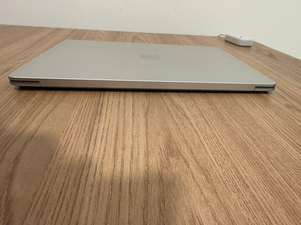 Surface Laptop 4 - Ryzen 5 2.20 GHz. 256GB & 8RAM - Silver de 13 pulgadas (Clasificación A)