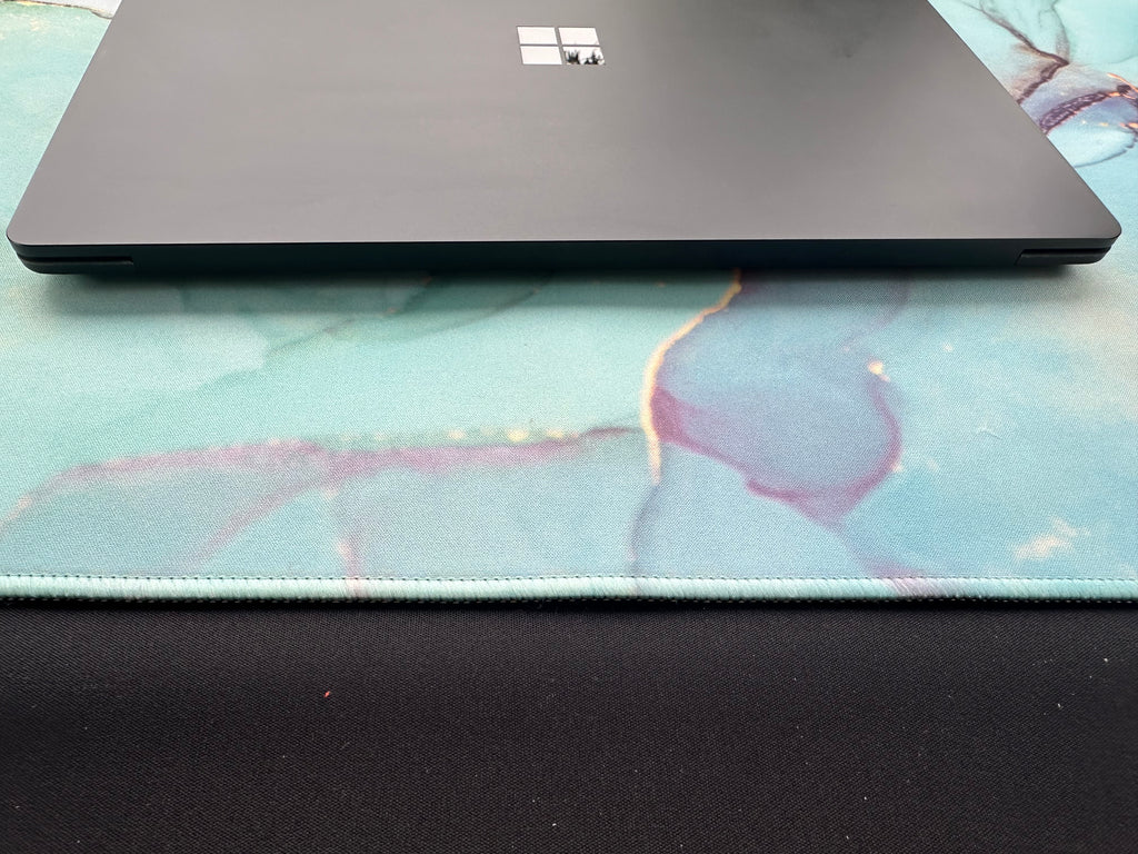 Surface laptop 2 - Refushed