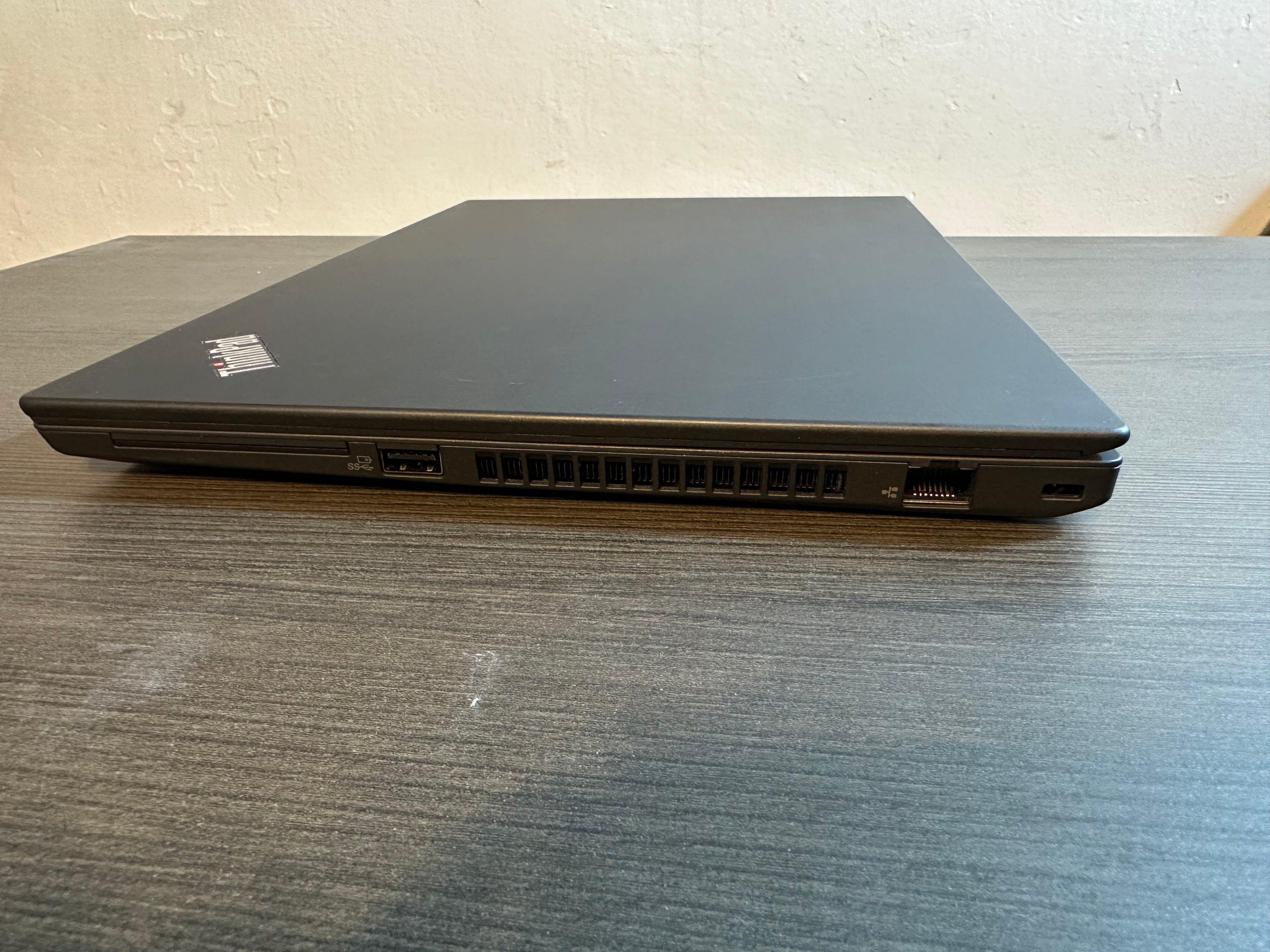ThinkPad T14 2th i7-16|512