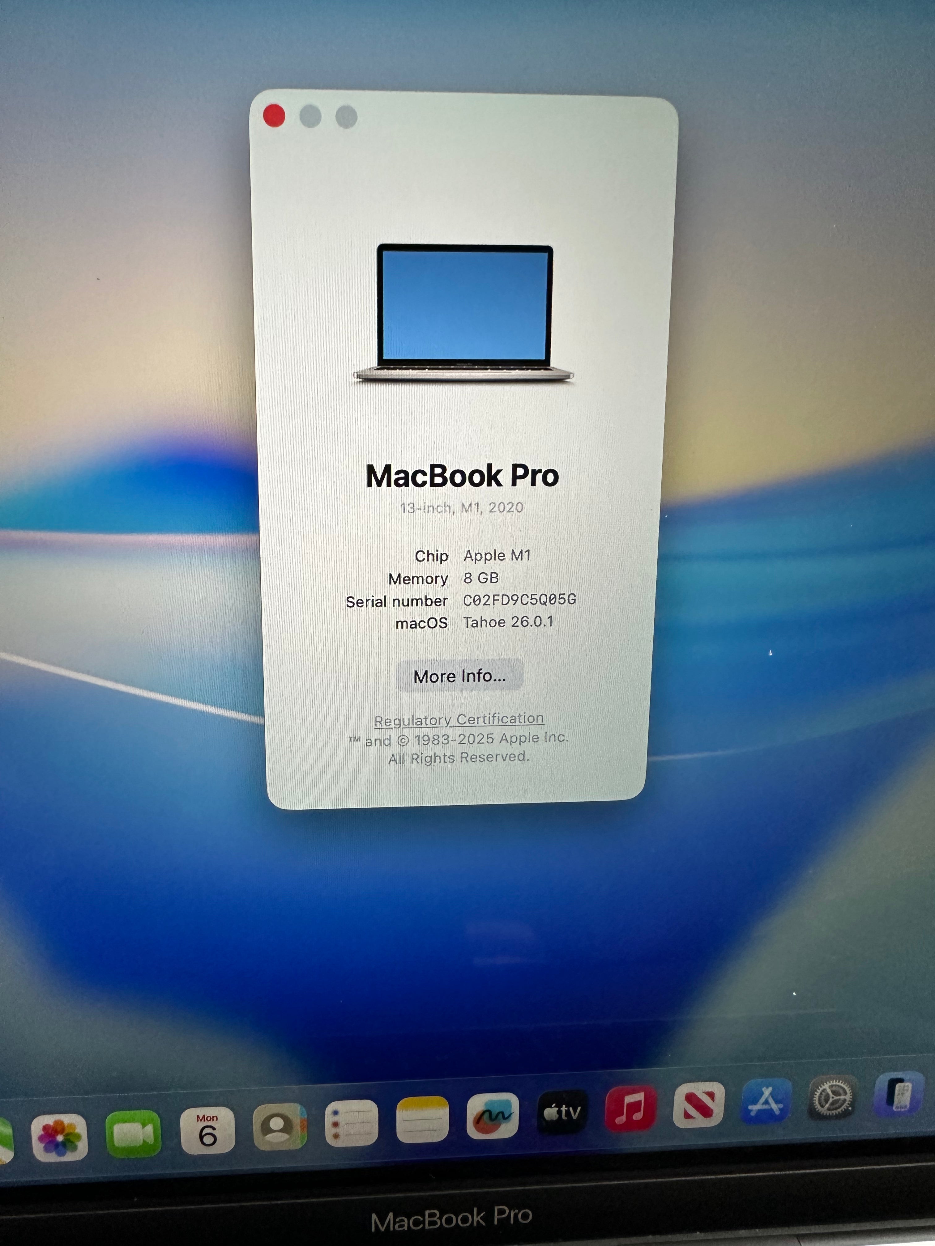 MacBook M1 2020 13" 8 RAM - 256 GB (sin cargador)
