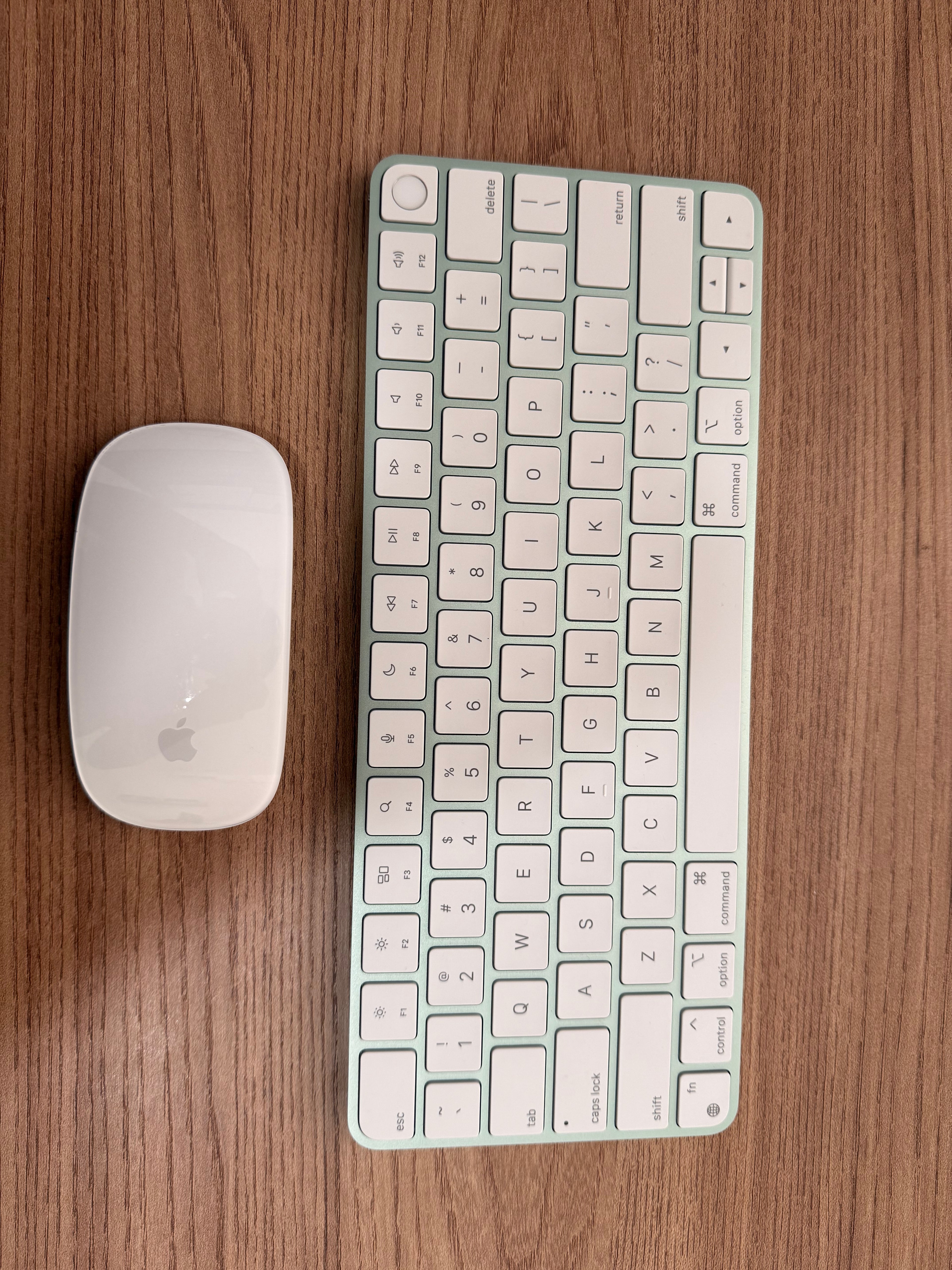 iMac 2021 M1 16RAM - 512GB (verde) 24" model: A2438 (Clasificación A)