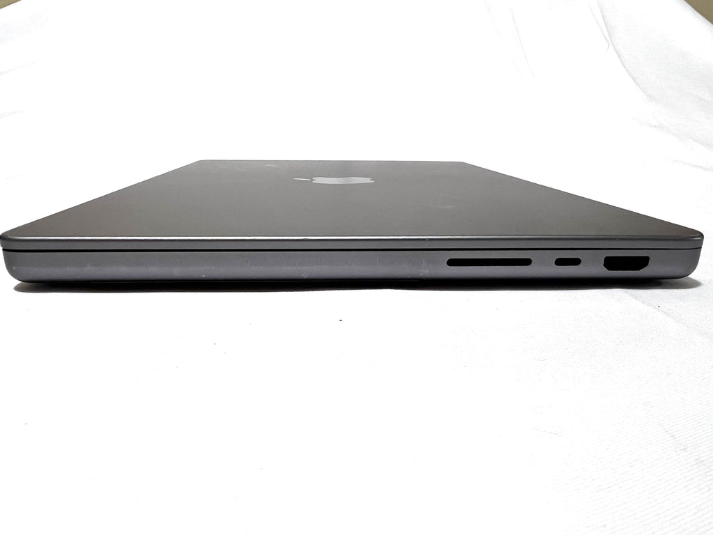 Apple MacBook Pro M1 2021 - 16GB RAM - 512GB 14" - 281 ciclos (87%) Plateado (Clasificación A)
