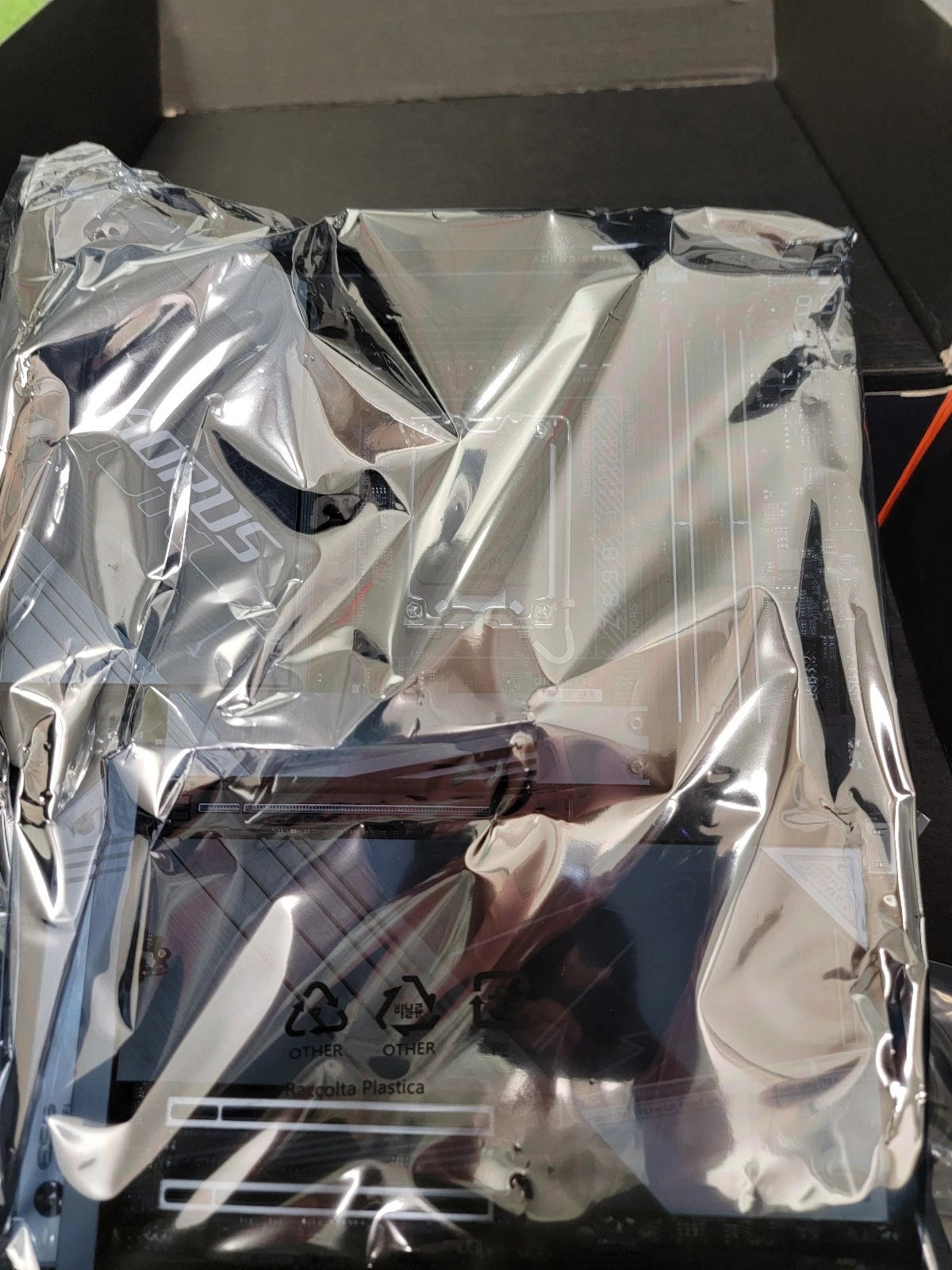 Gigabyte Z890 Aorus Master Wi-Fi 7 (intel) LGA 1851 motherboard - Open Box